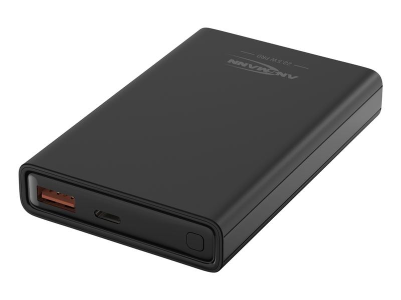 Eine schwarze, rechteckige Ansmann Powerbank PB222PD – ein tragbarer 10.000-mAh-Zusatzakku mit einem USB-Anschluss und einem USB-C-Anschluss mit 22,5 W Power Delivery für die Schnellladefunktion, einem LC-Display und einem Ein-/Aus-Schalter; dieses Gerät gewährleistet schnelles und effizientes Laden für unterwegs.
