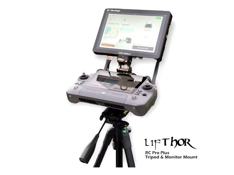 Der LifThor RC PLUS Utility Mount II der Marke Lifthor ist ein auf einem Stativ montierter Drohnen-Controller für die Serien M30, M350, M4 und Inspire 3. Er verfügt über ein ultrahelles Digitaldisplay zur Präsentation der Drohnenschnittstelle.