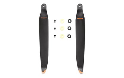 Das DJI Enterprise Matrice 400 (M400 RTK) 2510F Hochleistungs-Propeller-Set (1x CW, 1x CCW) besteht aus zwei schwarzen Propellerblättern mit orangefarbenen Spitzen, drei Schrauben und sechs Unterlegscheiben, die alle sauber auf einem weißen Hintergrund angeordnet sind.