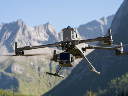 DJI Zenmuse L3: Hochpräzises Luft-LiDAR-System mit Dual-100MP-RGB-Kameras für professionelle Vermessung und Kartierung