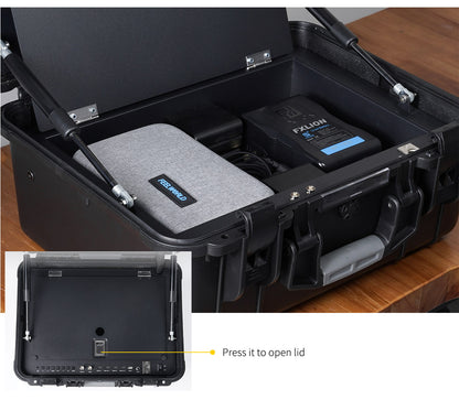 SEETEC WPC156 mit Stauraum im Koffer